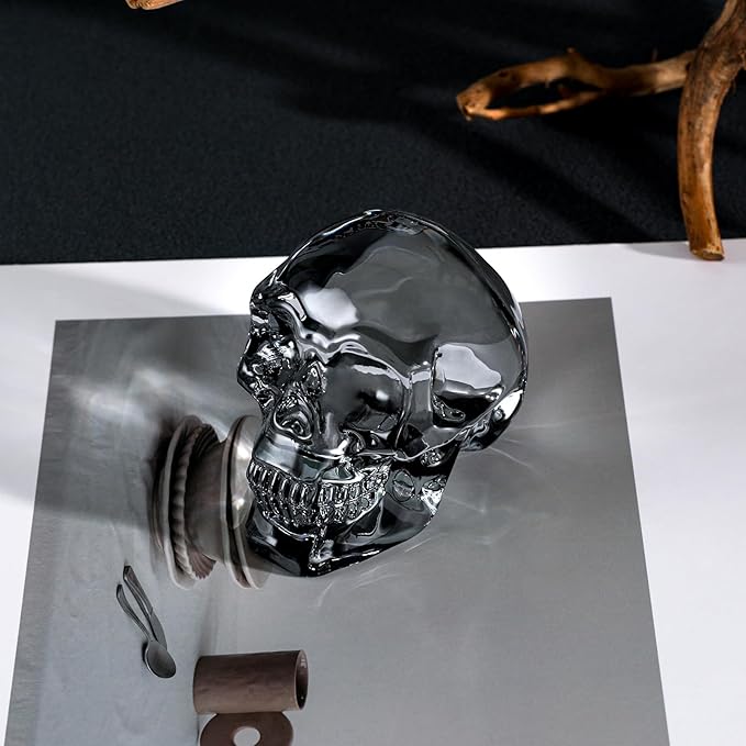 Model Statue for Home Décor Crystal Skull Decorative Figurine Gifts for Women Husbands Halloween Head Figurine Decoration Gift (Silver Skull)