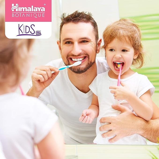 Himalaya Botanique Kids Toothpaste with Xylitol, Bubble Gum Flavor - Gentle Fluoride Free Toothpaste - Vegan, Gluten Free, SLS Free, No Artificial Flavors or Colors, 4 oz