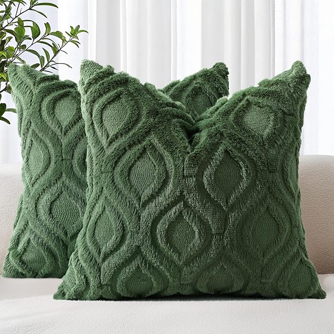decorUhome Throw Pillow Covers 20x20 Inch Set of 2, Soft Plush Decorative Faux Fur Forest Elf Solid Couch Pillow Covers, Accent Farmhouse Neutral Square Euro Pillow Cases for Sofa Bed Living Room