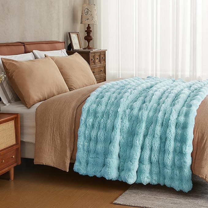 JELLYMONI Faux Fur Throw Blanket, Blue Fuzzy Cozy Plush Bubble Bed Throw, Thick and Warm (50" X 60")