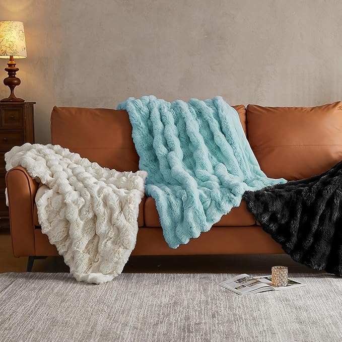 JELLYMONI Faux Fur Throw Blanket, Blue Cozy Plush Bubble Bed Blanket, Thick and Warm, King (108" x 90")