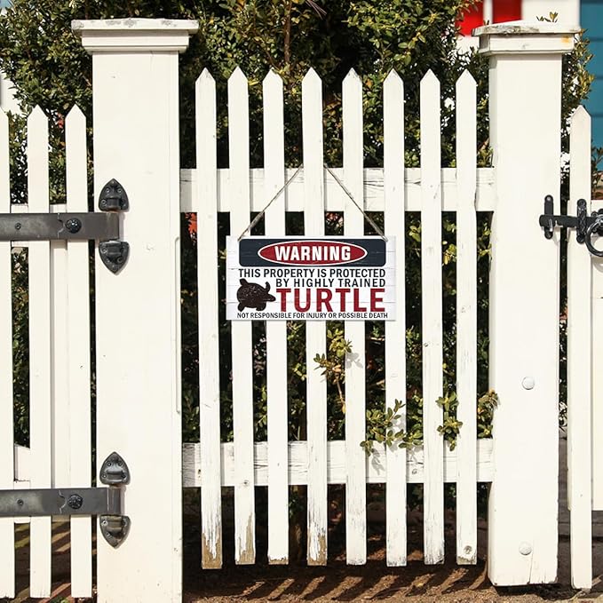 Funny Warning Signs, The Property is Protected By Highly Trained Turtle Sign, Decorative Wood Hanging Wood Plaque, House Door Sign, Farmhouse Wall Decor for Home Office, Indoor/Outdoor Use