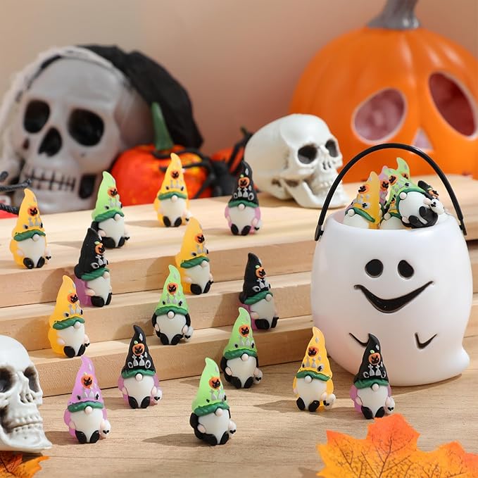 Wesiti 50 Pcs Luminous Halloween Mini Gnomes Figurines Bulk Glow in Dark Miniature Ornaments Hide and Seek Tiny Gnomes Figures Statue Halloween Party Favor Bag Fillers Garden Dollhouse Decor Gifts