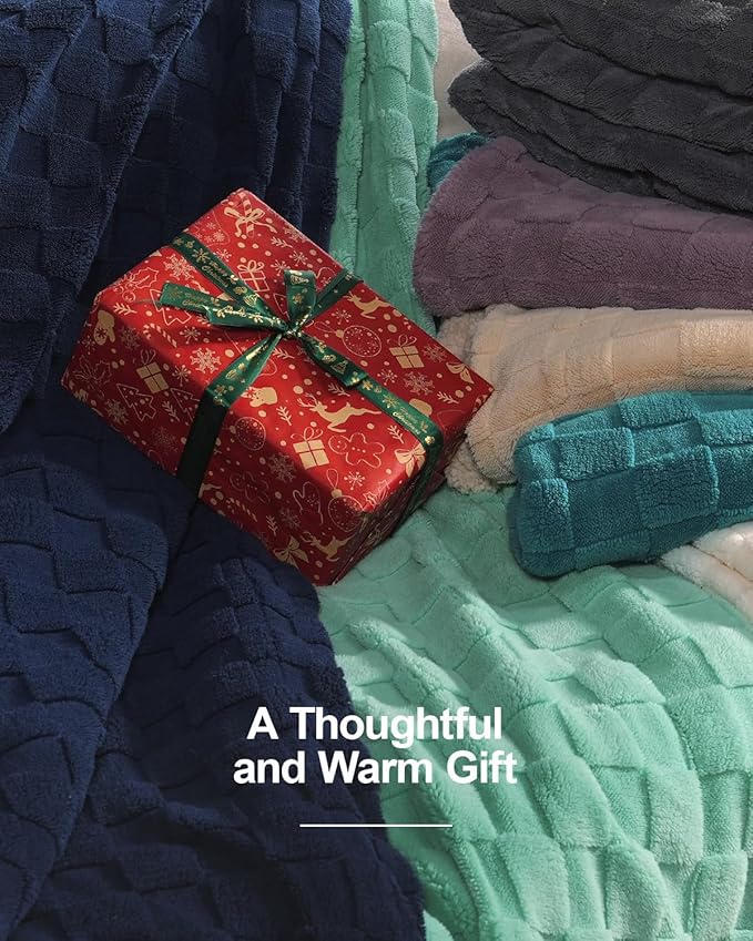 Pawque Super Soft Cozy Throw Blanket for Couch Sofa Bed - Fluffy Sherpa Fleece Reversible Thick Warm Fuzzy Blanket for All-Season, 3D Checkered Jacquard Elegant Decorative Blankets, Khaki, 50" x 60"