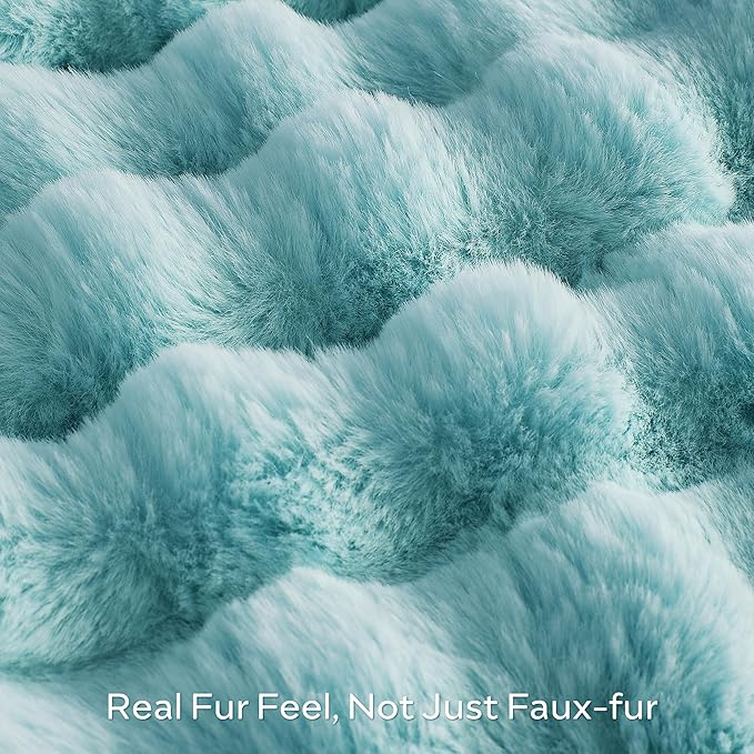 JELLYMONI Faux Fur Throw Blanket, Blue Cozy Plush Bubble Bed Blanket, Thick and Warm, King (108" x 90")