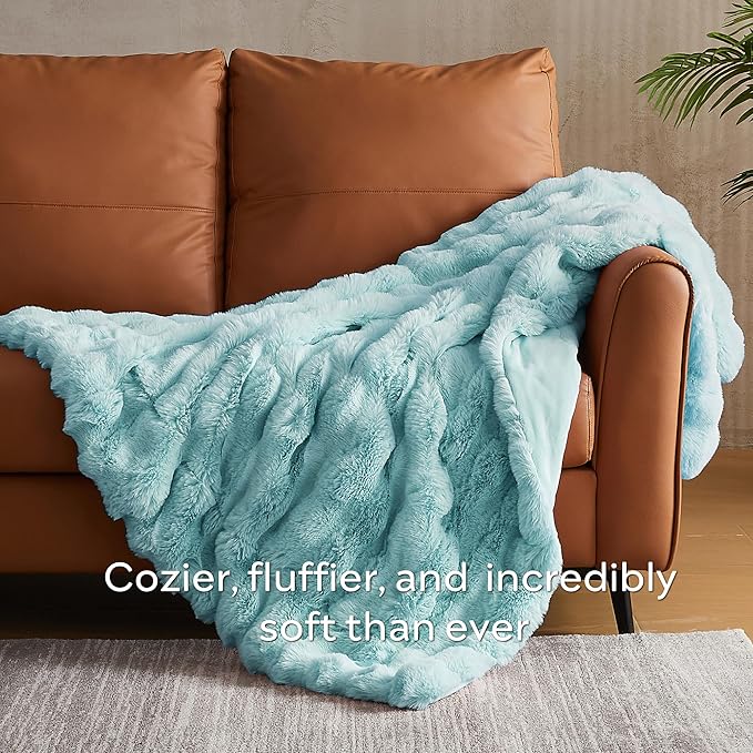 JELLYMONI Faux Fur Throw Blanket, Blue Cozy Plush Bubble Bed Blanket, Thick and Warm, Twin (60" x 80")