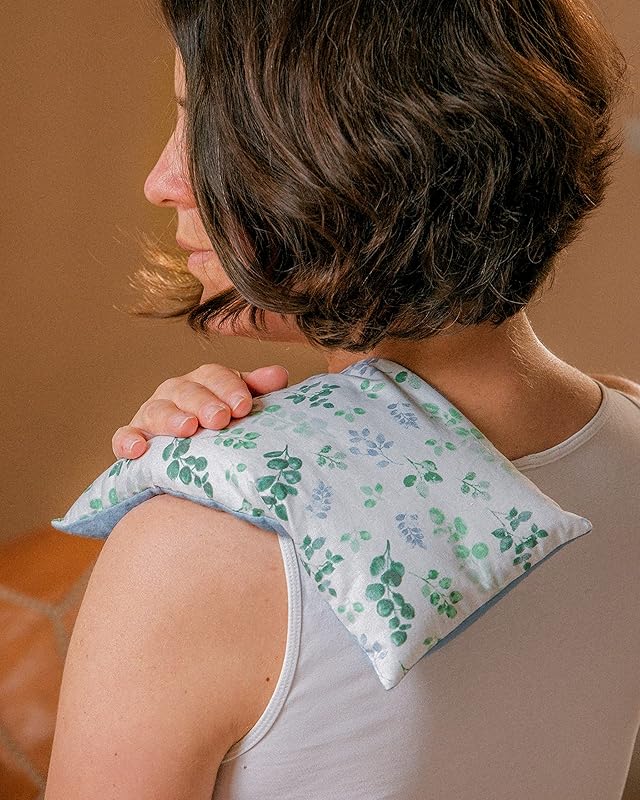 Large Microwave Heating Pad with Flax Seed, Scented or Unscented, Good For Back Pain or Cramps, Moist Heat Therapy or Ice Pack, Microwavable Bean Bag, 6" x 12" (Flannel Floral, Lavender)